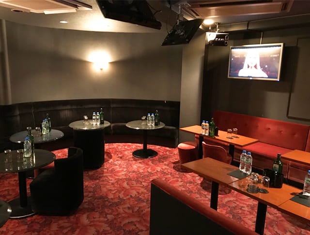 TIARA[ティアラ)(西日暮里キャバクラ)のバイト求人・体験入店情報Photo1