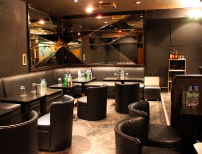 Pub phoenix[フェニックス SHOP GALLERY 1