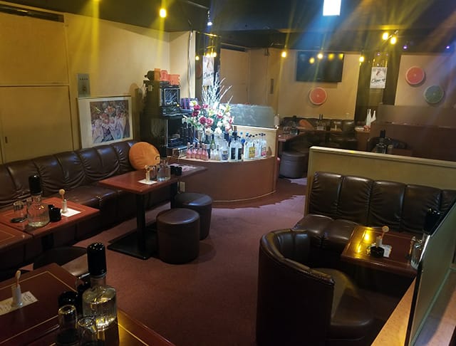PUB CLUB オレンジ(中野キャバクラ)のバイト求人・体験入店情報Photo2