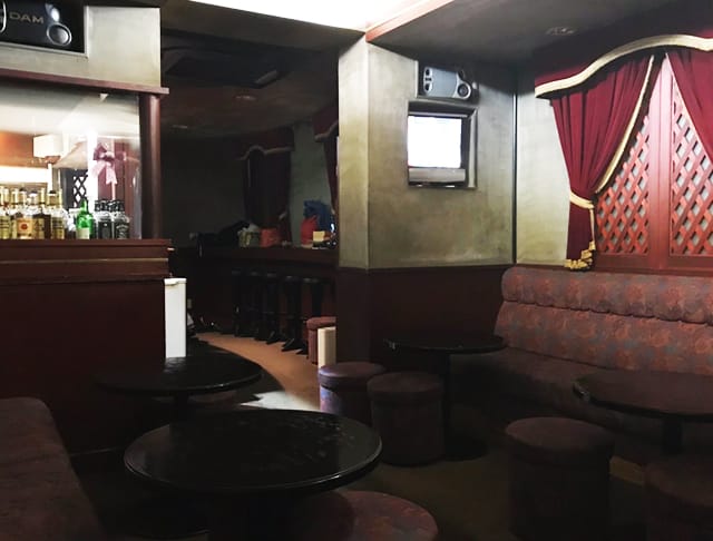 メンバーズパブ カシャーン(三軒茶屋キャバクラ)のバイト求人・体験入店情報Photo2