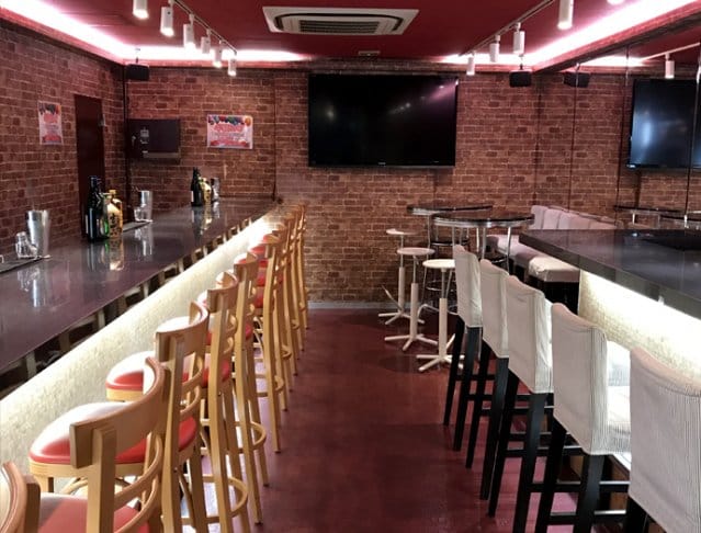GIRL'S CAFE BASK(バスク)(町田キャバクラ)のバイト求人・体験入店情報Photo1