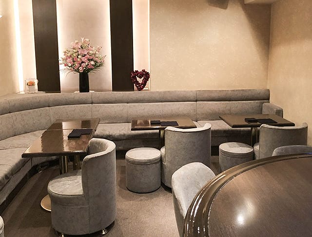 ポットベリー(銀座キャバクラ)のバイト求人・体験入店情報Photo1