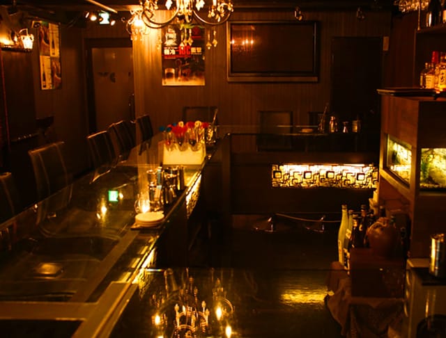 Girl’sBar cross(ガールズバークロス)(渋谷キャバクラ)のバイト求人・体験入店情報Photo4