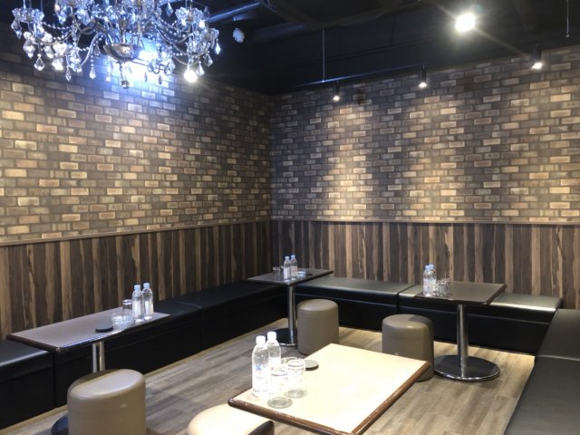 【 昼&夜 】パームアイランド(関内キャバクラ)のバイト求人・体験入店情報Photo3