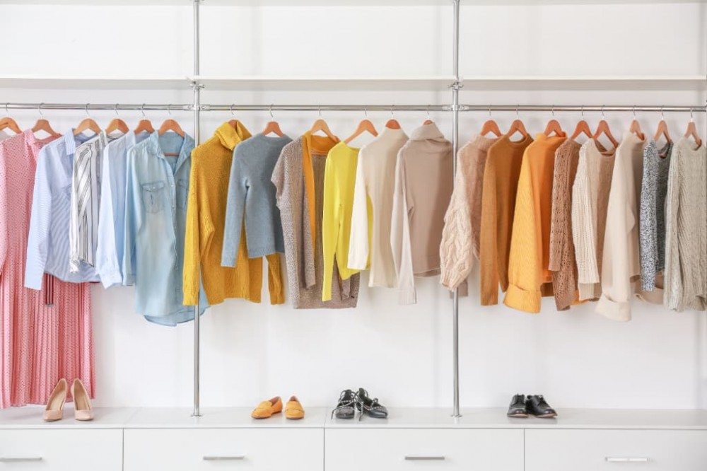 スナックで働く際の服装で意識するべきポイントとは?