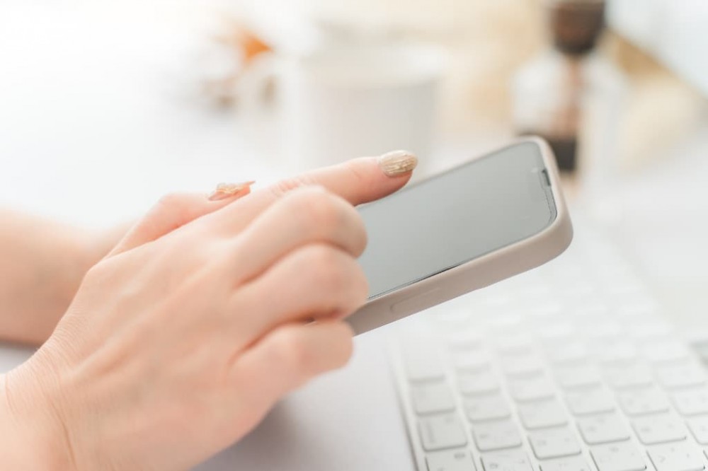 キャバ嬢がお客さんに電話をかけるデメリット