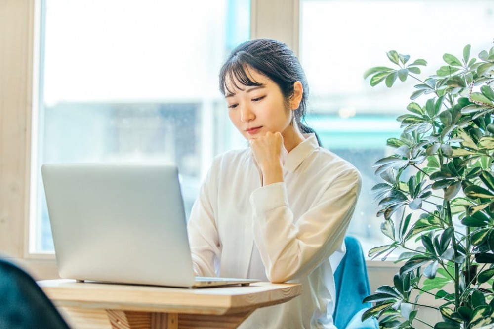 キャバクラでの給料未払いは法律違反になる？