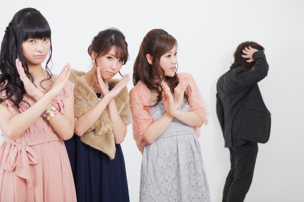 学生がキャバクラボーイ（黒服）のバイトをするデメリット3選