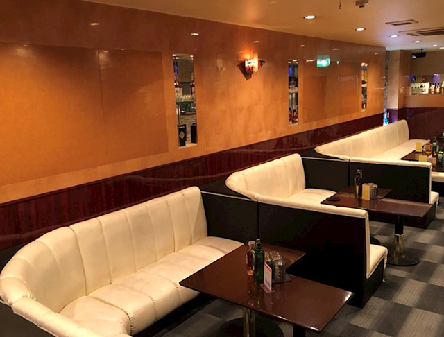 Excellent Club Alive アライブ 公式男性求人情報 藤枝 の求人 キャバクラボーイ求人 夜職 ジョブショコラ メンズ 男