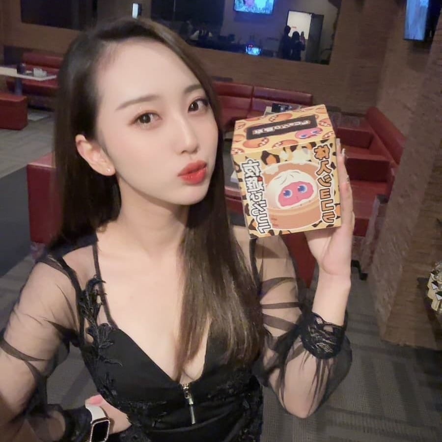 サラ Lounge 117（イチイチナナ） 画像1