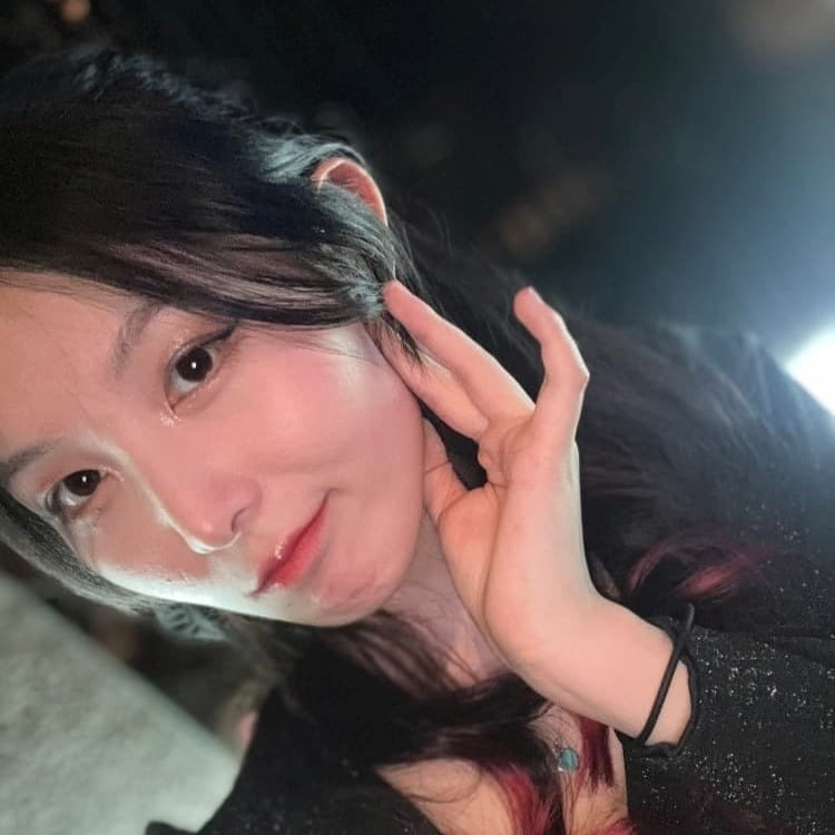 さつき Lounge Bliss（ラウンジブリス） 画像1