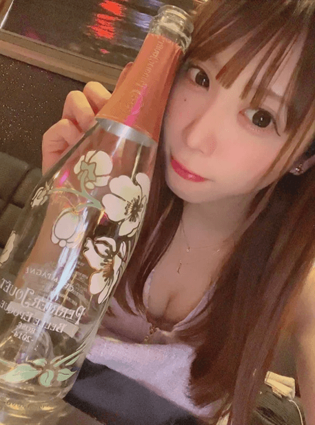 Hinako 【溝の口】CLUB 愛（クラブ アイ） 画像1