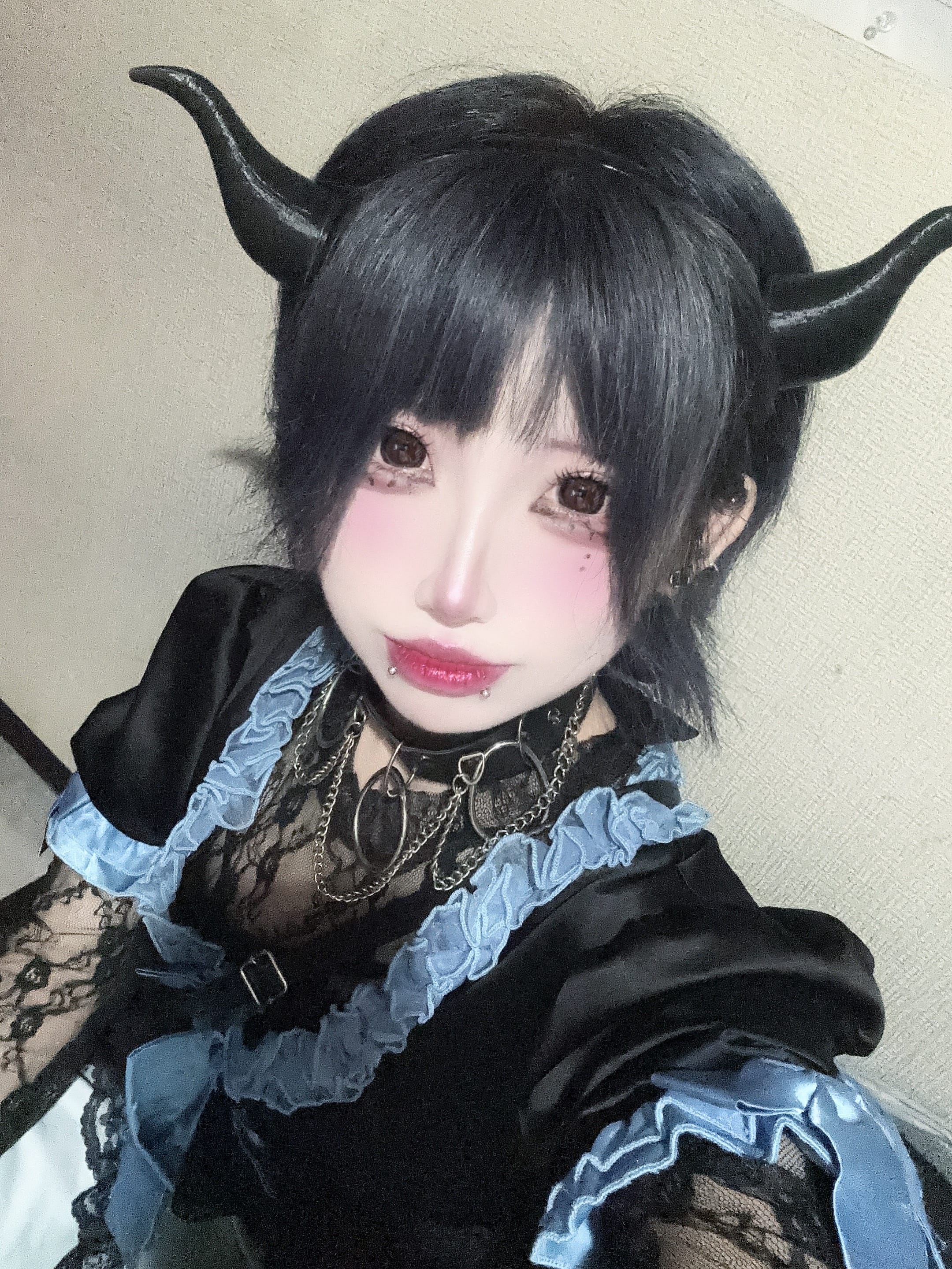 むと 【朝・昼・夜】王と悪魔（キング＆デビル） 画像1