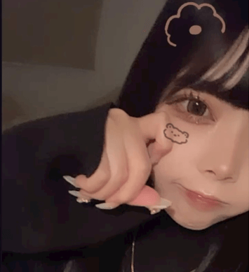 あしゅ 【朝・昼・夜】TIFFANY（ティファニー） 画像1