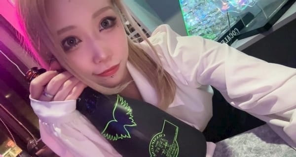 しん GIRLS BAR Fable（ガールズバーファブル） 画像1
