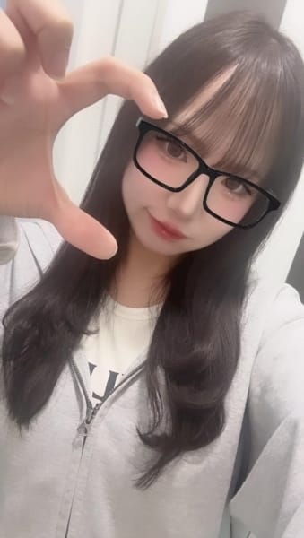 じぇいみ ガールズバー L`asile（ラジール） 画像1