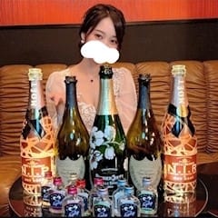 やよい 【聖蹟桜ヶ丘】PUB CLUB NADiA （ナディア） 画像1