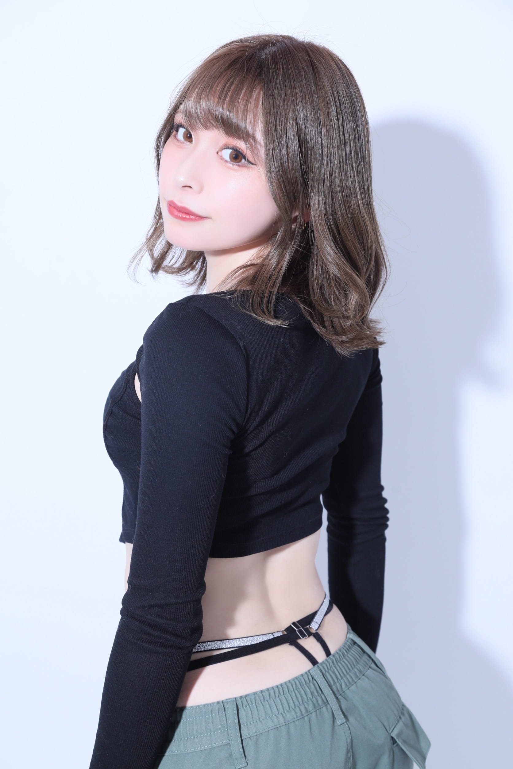 モモセ ギラギラガールズ 画像1