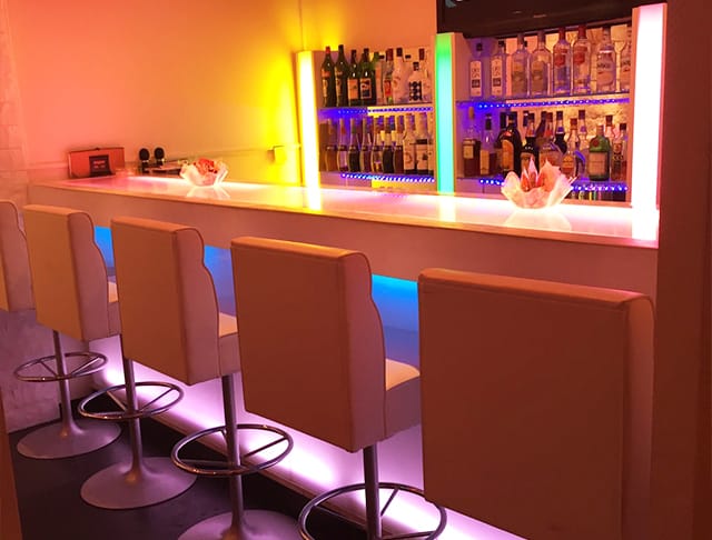 Lgbt Mix Bar Color カラー 公式求人 体入情報 松橋 ガールズバー 公式求人 ガールズバーバイトなら 体入ショコラ