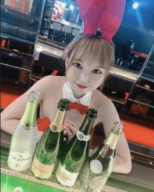 める Girl's Bar ハニー 画像1