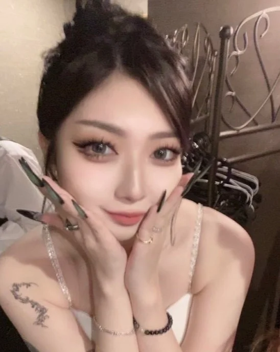 のりかさん【流川の高級キャバクラ『CLUB UNIVERSE（ユニバース）』】