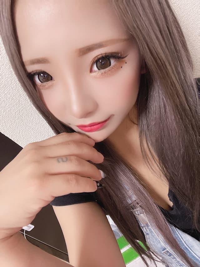 すずさん【四日市の高級キャバクラ『CLUB RICH（リッチ）』】