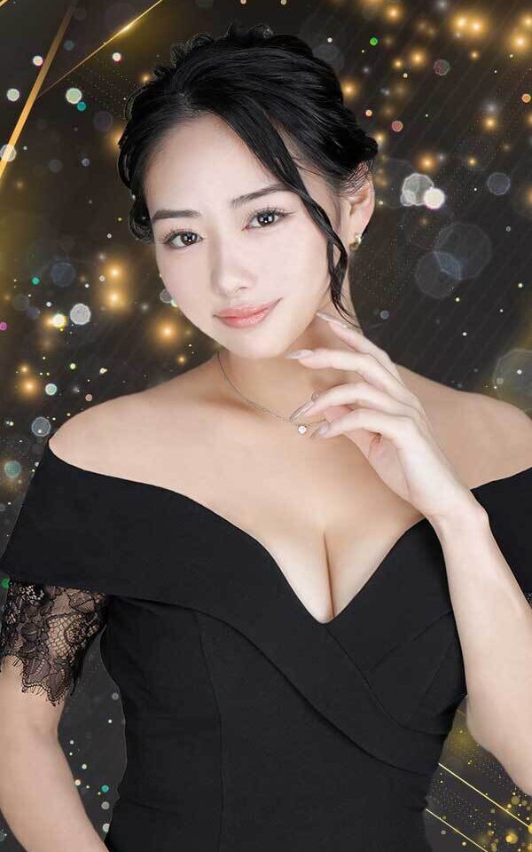 ひろさん【沖縄・松山の高級キャバクラ『CLUB NAHA(ナハ)』】