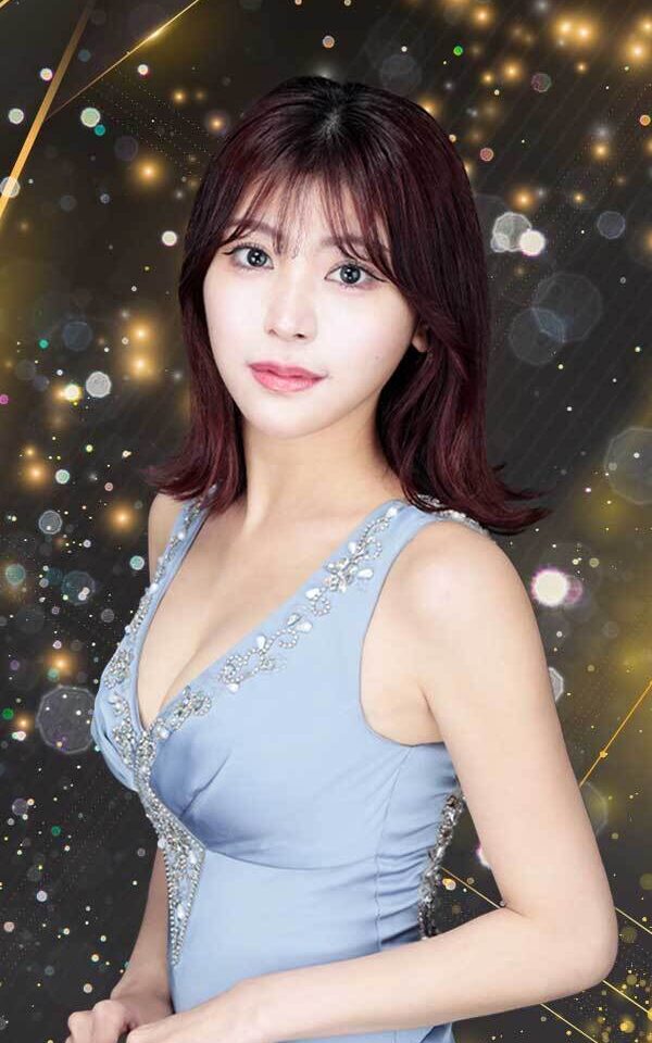 みくさん【沖縄・松山の高級キャバクラ『CLUB NAHA(ナハ)』】