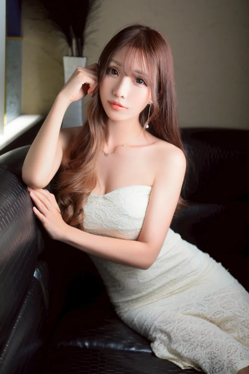 せいなさん【沖縄・松山の高級キャバクラ『V OKINAWA(ブイ オキナワ)』】