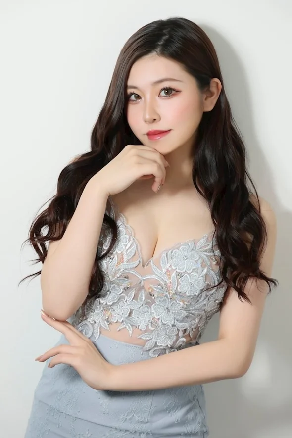 まなかさん【盛岡の高級キャバクラ『CLUB LOGIC(ロジック)』】