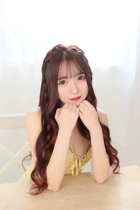 みずきさん【盛岡の高級キャバクラ『CLUB LOGIC(ロジック)』】