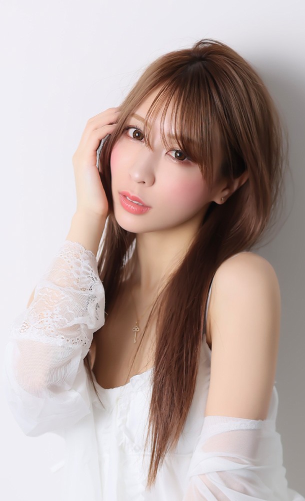 咲さん【盛岡の高級キャバクラ『New club ALAZIN(アラジン)』】