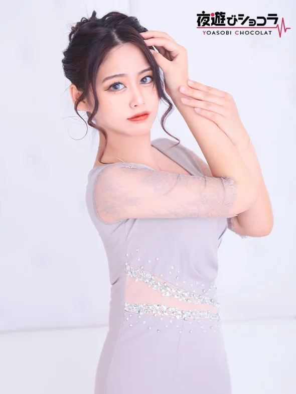 みれいさん【都町の高級キャバクラ『CLUB DOUBLE（ダブル）』】