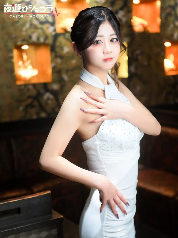 ハナさん【都町の高級キャバクラ『華灯（はなび）』】