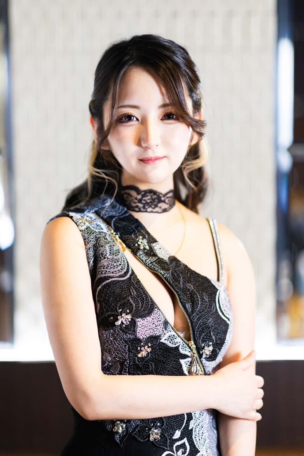 ミナミさん【都町の高級キャバクラ『琥珀（コハク）』】