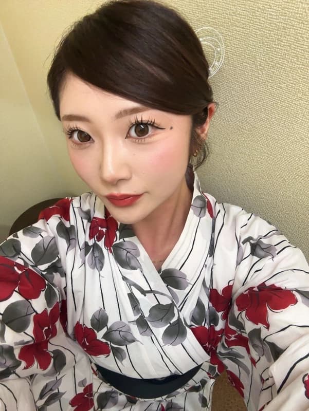 ゆうなさん【長崎の高級キャバクラ『CLUB QUEEN（クイーン）』】