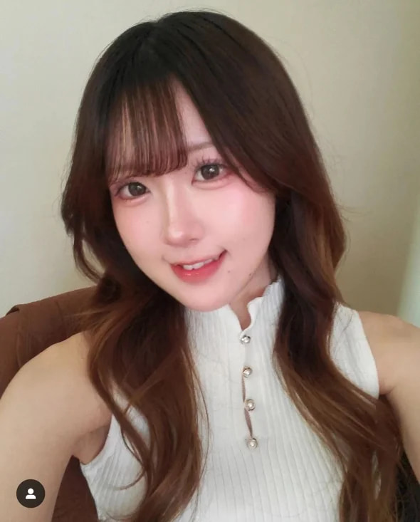 にこさん【松本の高級キャバクラ『CLUB FOUR LEAF（フォーリーフ）』】