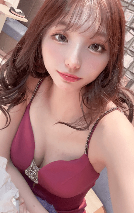 ネネさん【金山の高級キャバクラ『amour（アムール）』】