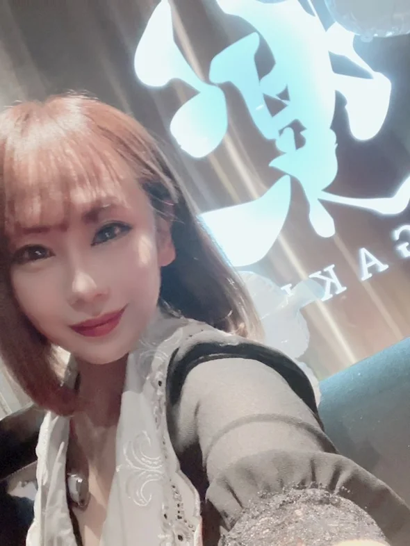 さざなみ ありささん【金山の高級キャバクラ『楽GAKU 金山本店（ガク）』】