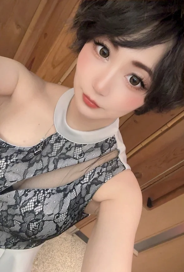 華咲 かおりさん【金山の高級キャバクラ『楽GAKU 金山本店（ガク）』】