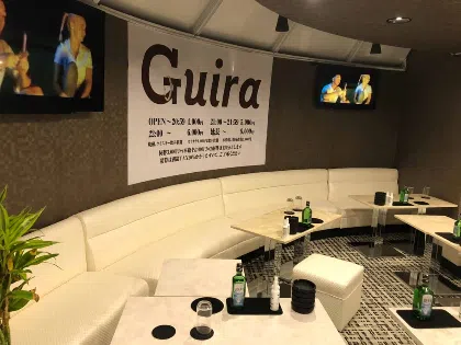 赤羽の高級キャバクラ『Club Guira（ジューラ）』