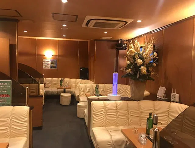 平塚の高級キャバクラ『Club Dolce（ドルチェ）』