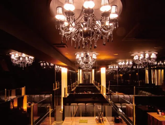 宮崎の高級キャバクラ『THE NOCTURNE（ザ ノクターン）』（画像1）