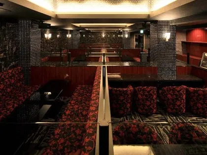 流川の高級キャバクラ『club Baron広島（バロン）』（画像1）