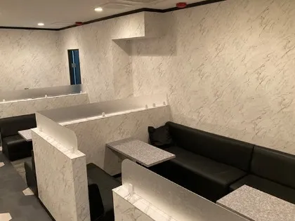 四日市の高級キャバクラ『MENACE（メナス）』（画像1）