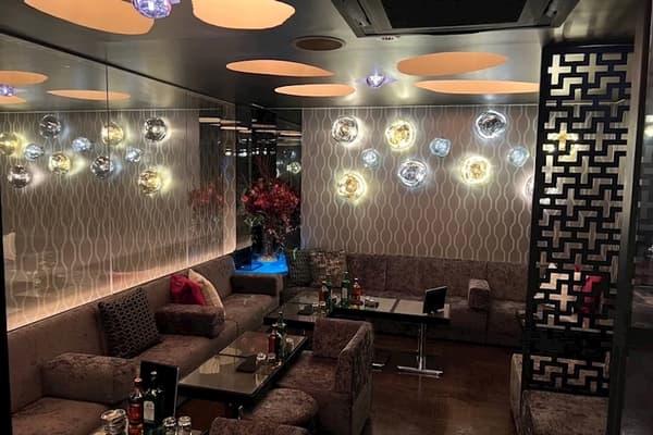 盛岡の高級キャバクラ『New club ALAZIN（アラジン）』（画像3）