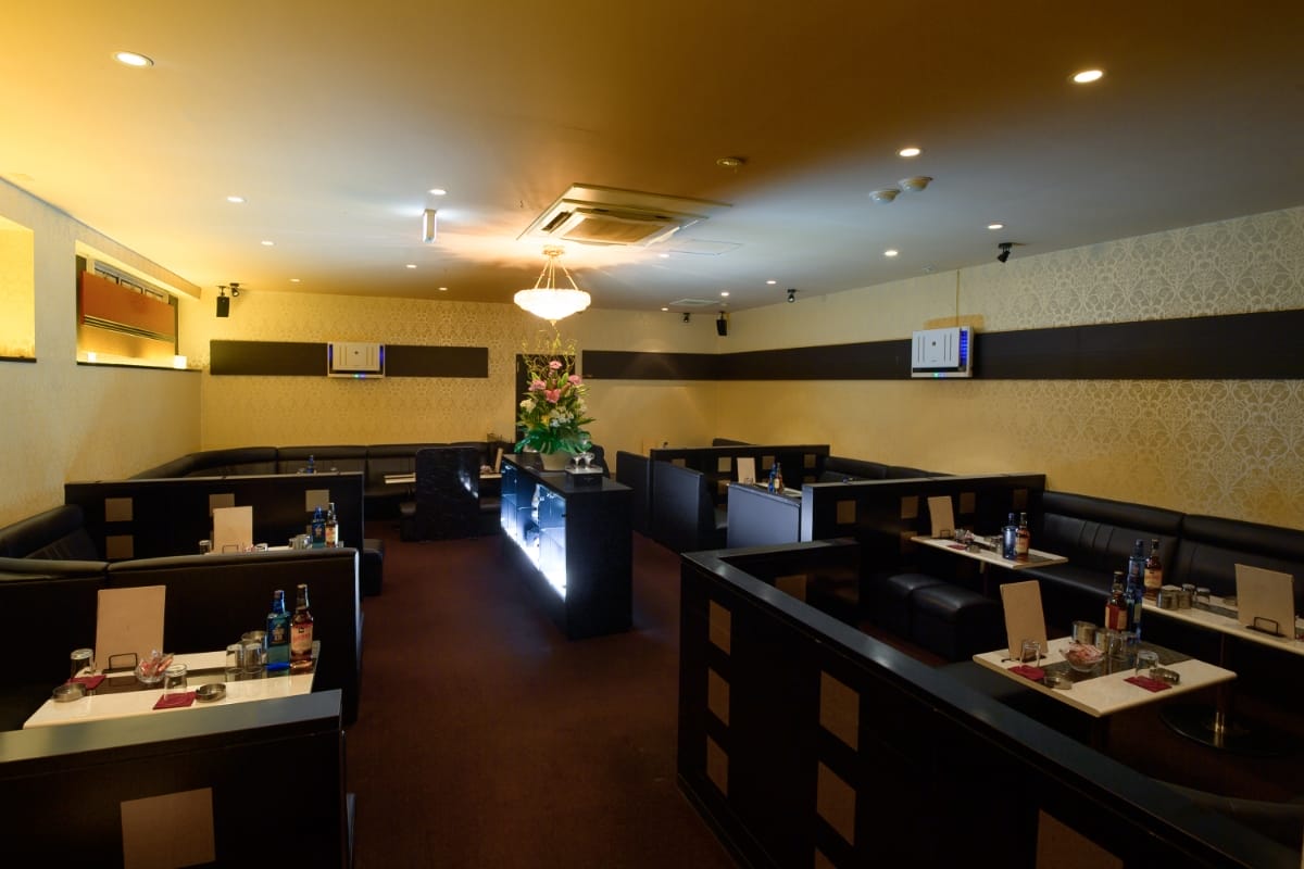 盛岡の高級キャバクラ『夢RIKYU（ユメリキュウ）』（画像1）