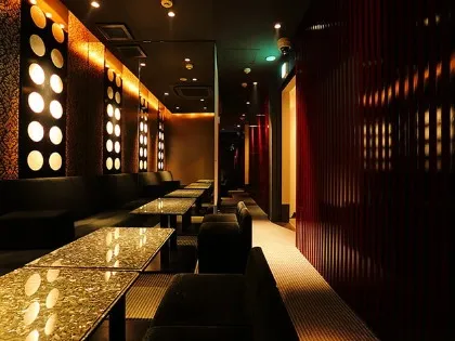 祇園の高級キャバクラ『UNJOUR祇園（アンジュール）』（画像2）