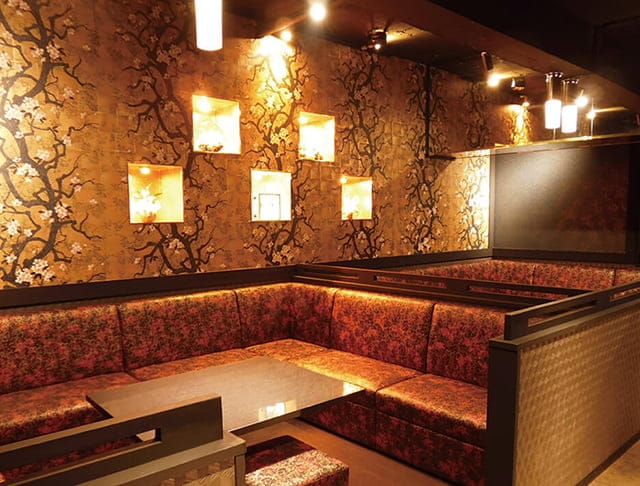 都町の高級キャバクラ『華灯（はなび）』（画像1）