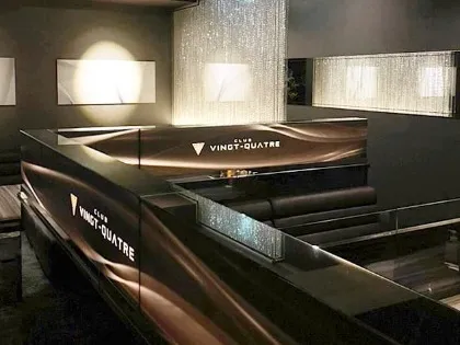 都町の高級キャバクラ『CLUB VINGT‐QUATRE（ヴァンキャトル）』（画像2）